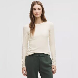 Lululemon hold tight long sleeve tee.